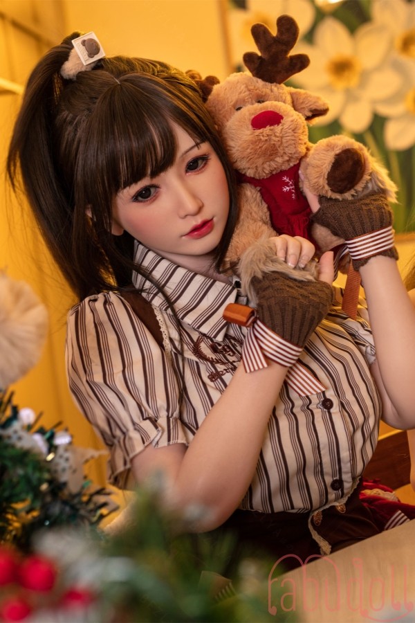  2.2CFシリーズ リアル皮膚メイク付き 美少女 クリスマスディナー 巨乳 毛帽 セックス人形