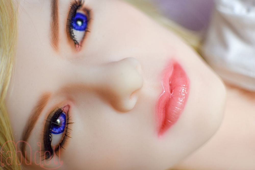 6YEDoll 等身大ラブドール画像