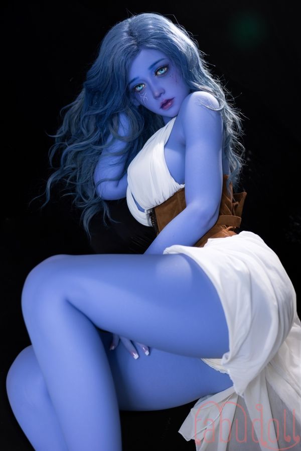 青い肌 アダルト 人形