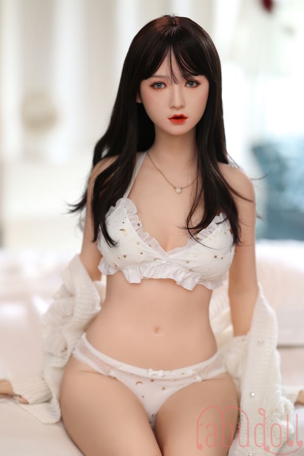 454# 長い黒髪 色白美肌 セックス人形