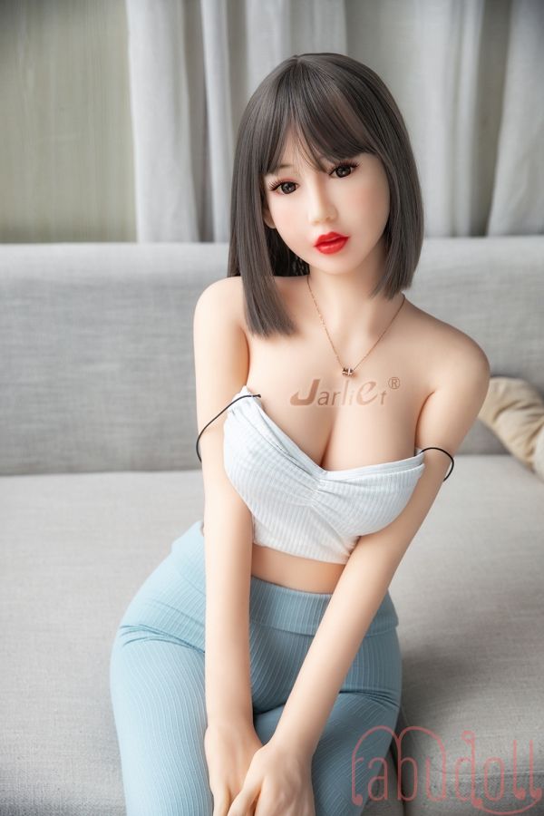  アジア美人 美乳 少女 セックス人形