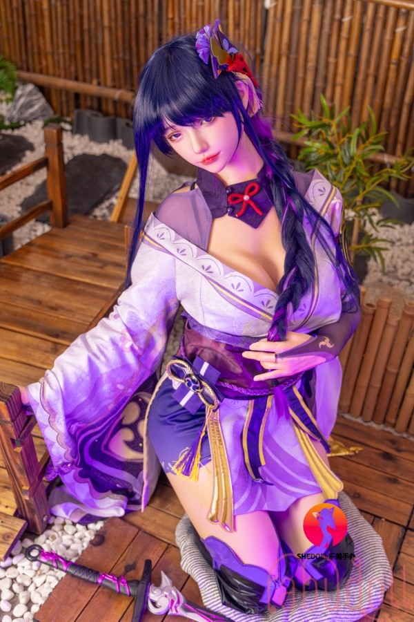 セクシーなコスプレ美女 アダルト 人形