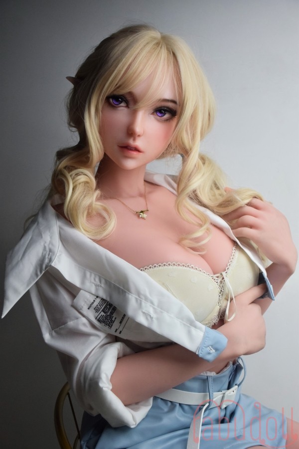 巨乳のブロンドの美しさ アダルト 人形