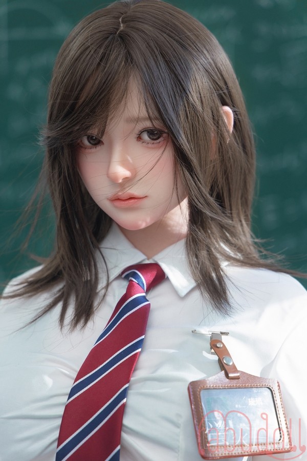 清楚な可愛いルックス E-cup セックスドール