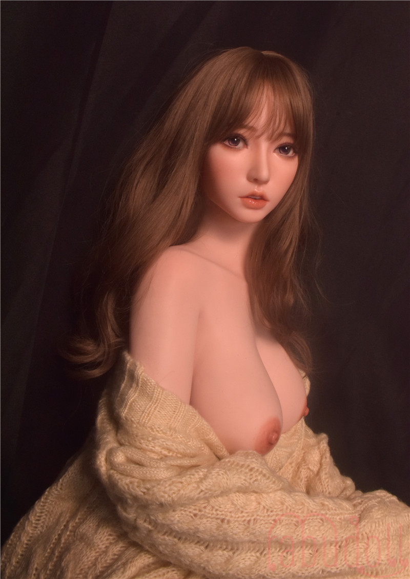 セックス人形写真 ElsaBabe